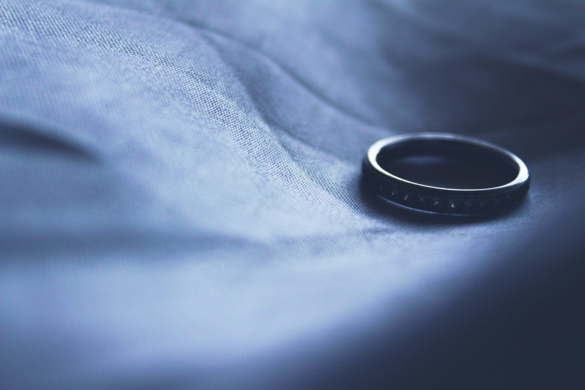 Ring on a bed sheet more on why you need a lawyer